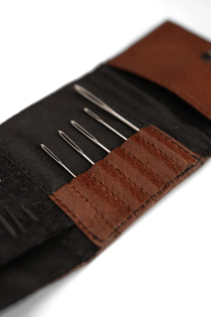 Carla Needle Case