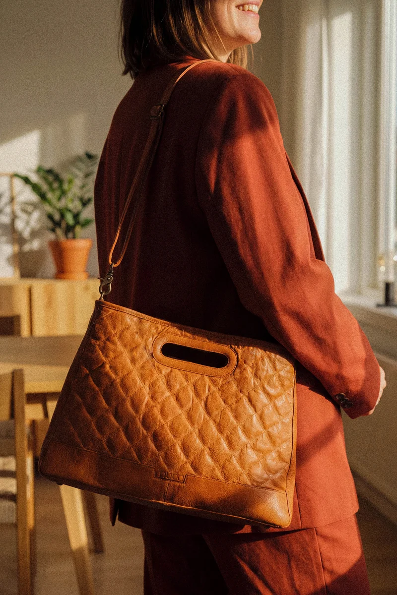 Darcia Tote
