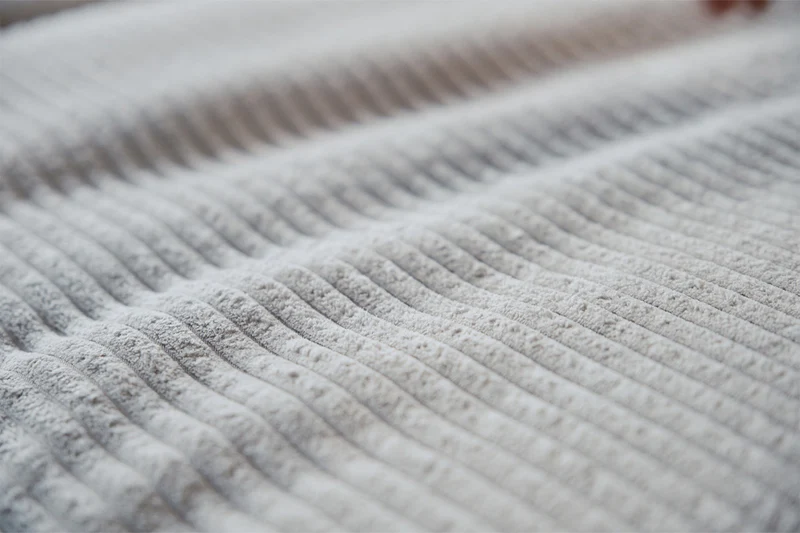KAWOLA Sofa DAMETO Ecksofa Bettsofa Schlafsofa mit Stauraum Cord weiß
