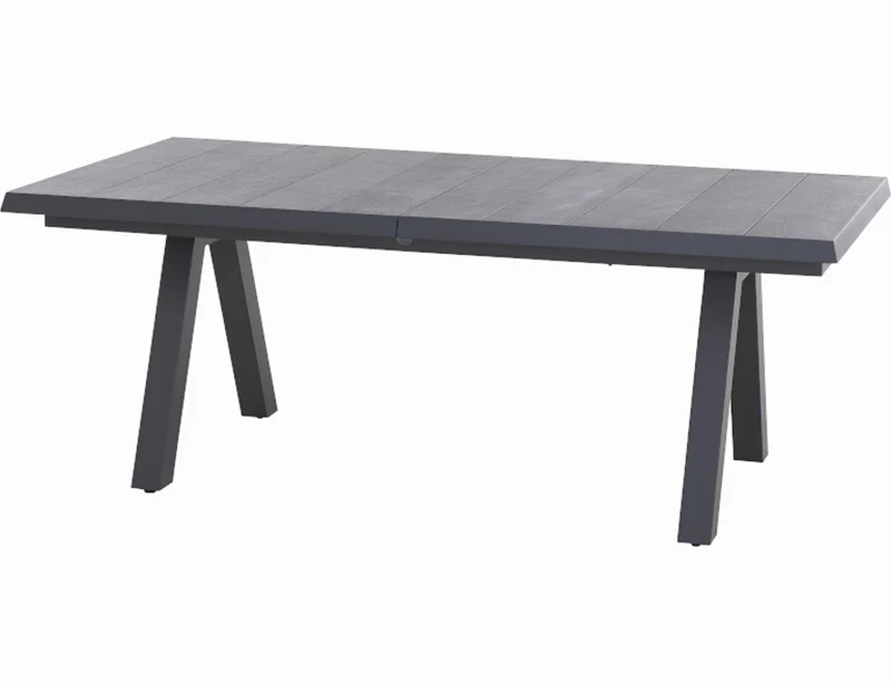 Ausziehtisch