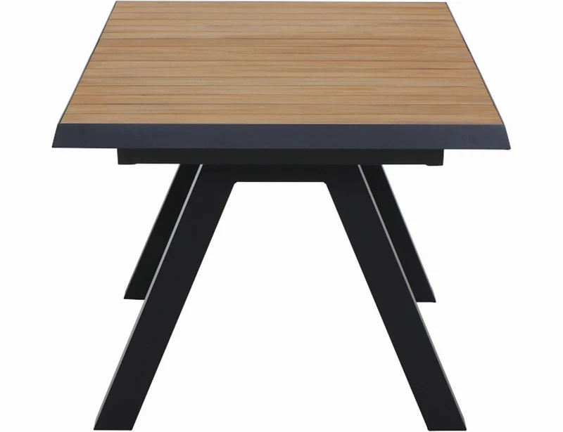 Ausziehtisch