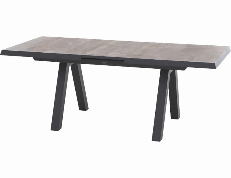 Ausziehtisch