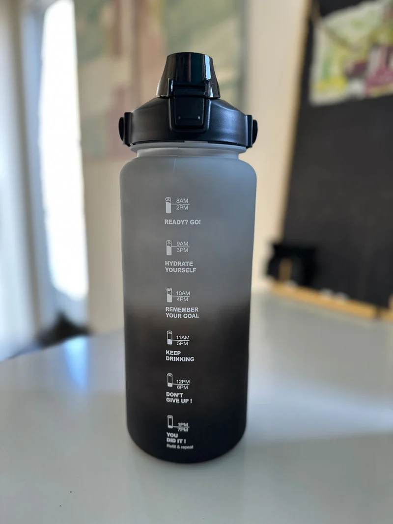 XXL Wasserflasche 2000ml Grau Sportflasche Trinkflasche Klappdeckel auslaufsicher