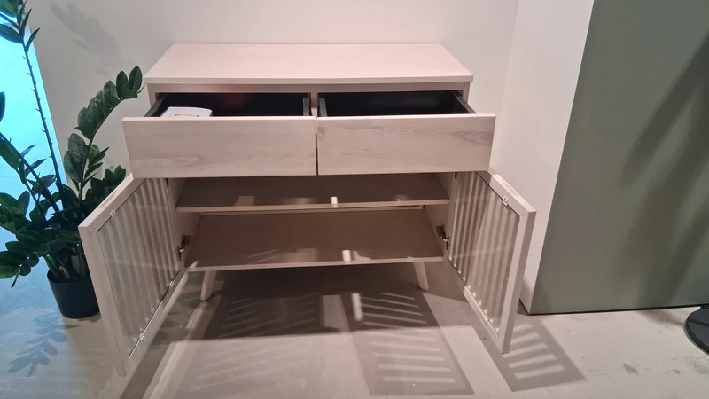 No. 2000 - Sideboard