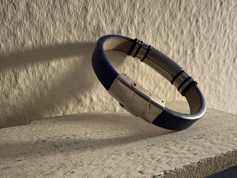 Elegantes Unisex Lederarmband 21cm Sylt Anker Motiv Blau Silber Echtleder