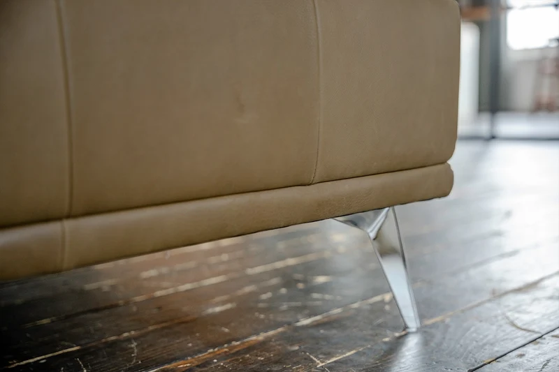 KAWOLA Sofa WIOLO Ecksofa Leder mit Hocker camel