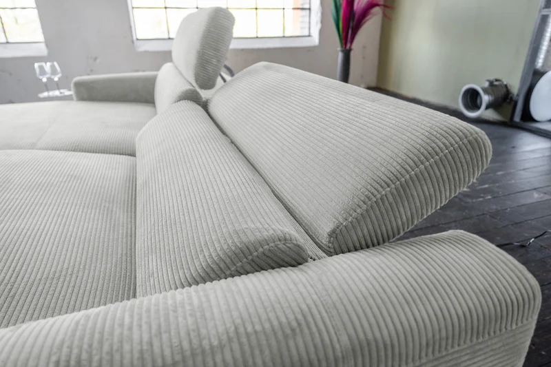 KAWOLA Sofa LAISKA Ecksofa Relaxfunktion teilmotorisch Cord hellgrau