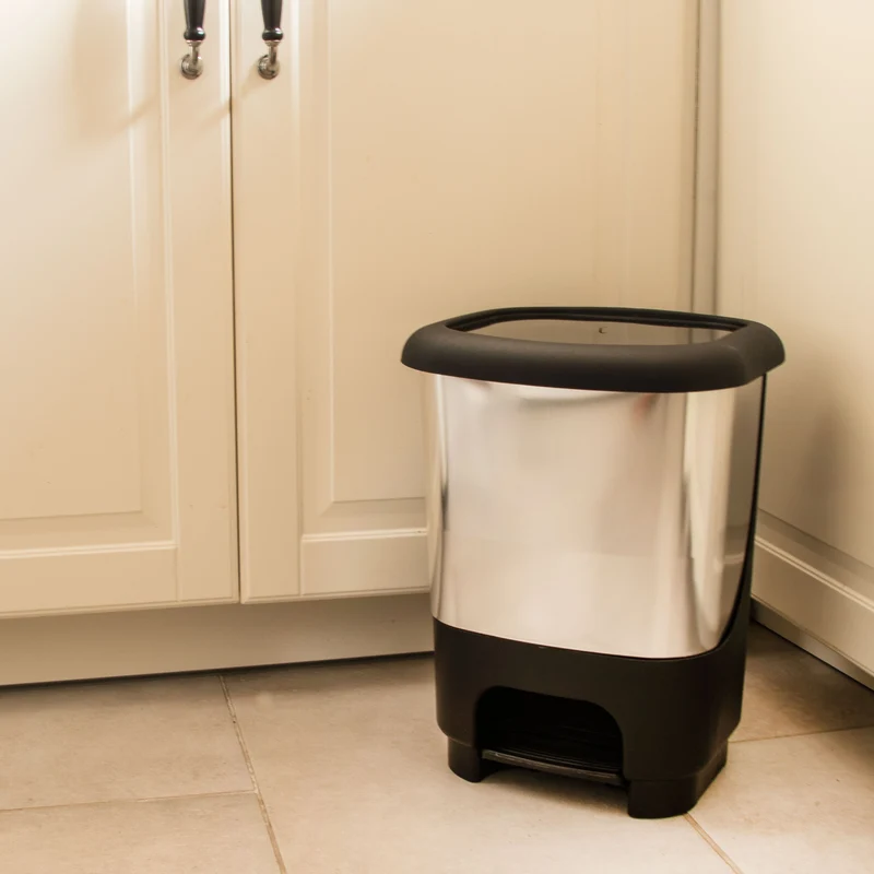 Mülleimer Treteimer 10 Liter eckig 27x23x32cm Kunststoff Klein separater Eimer Küche Büro Bad Pedaleimer Kosmetikeimer Papierkorb Abfalleimer Abfallbehälter Mülltonne Müll Mistkübel