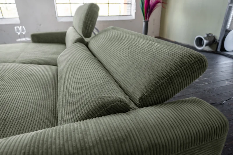 KAWOLA Sofa LAISKA Ecksofa Relaxfunktion teilmotorisch Cord olivgrün