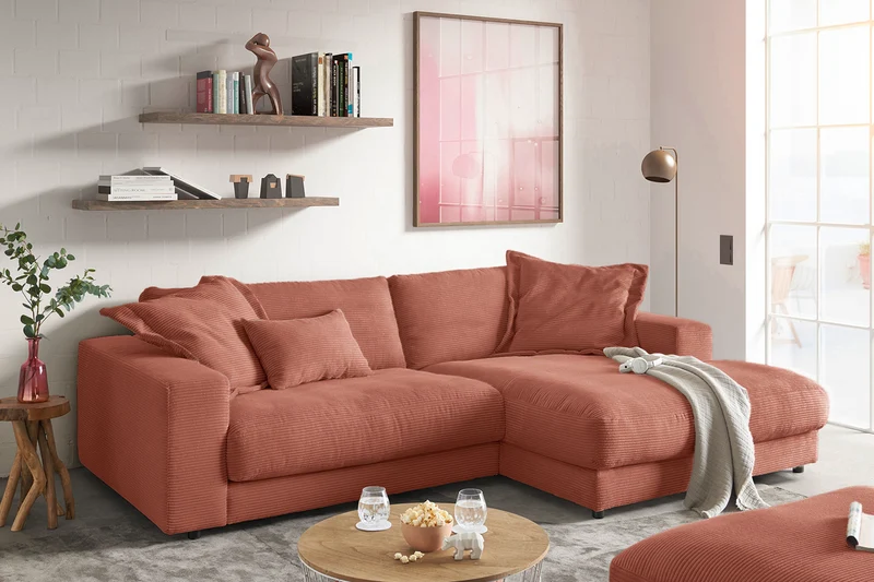 KAWOLA Sofa MADELINE Ecksofa mit Longchair Cord rost