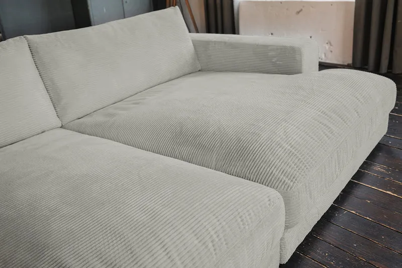 KAWOLA Big Sofa MADELINE Cord hellgrau mit Hocker und 4 Zierkissen