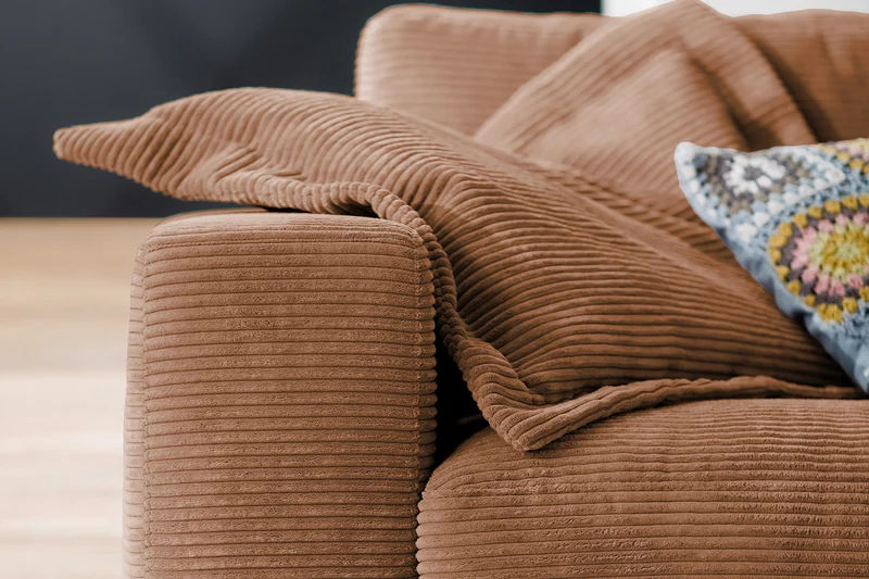 KAWOLA Sofa MADELINE 3-Sitzer Cord rost
