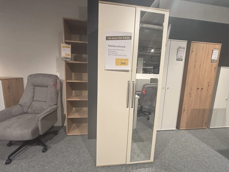 Hochschrank