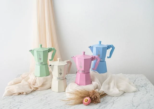 Bialetti, Espressokocher Moka Exclusive, 3 Tassen, hellblau
