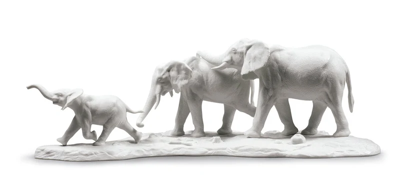 LLADRO® Figur »WIR TRETEN IN DEINE FUSSSTAPFEN (WEISS) « 01009295