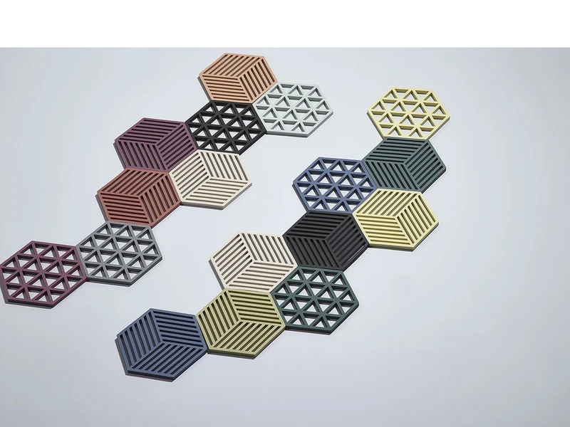Zone Denmark, Untersetzer Hexagon black, 16 x 14 x 0,9 cm