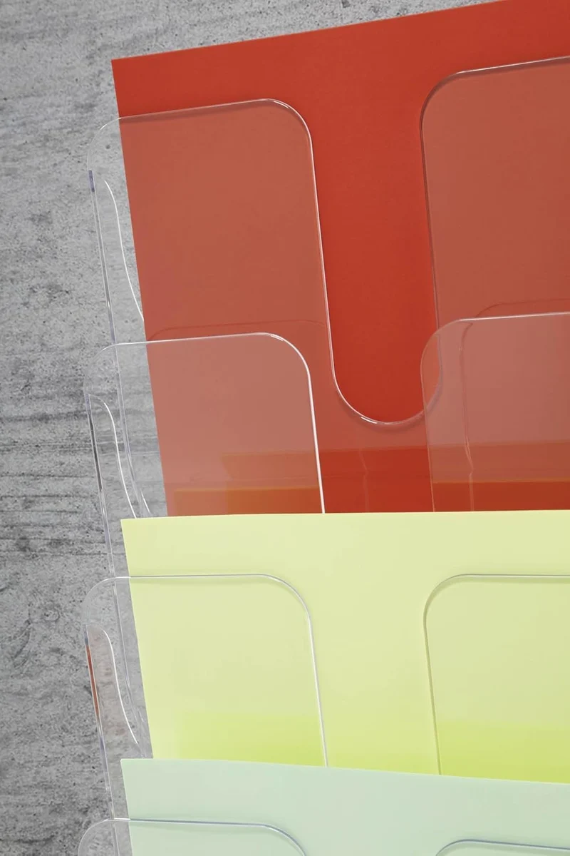 Durable Flexiplus Wandprospekthalter A4 hoch, 6 Fächer, transparent