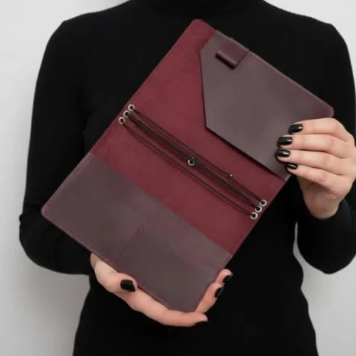 PU Notizbuchhülle mit Stiftschlitzen innen, Black