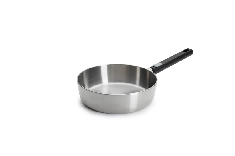 WOLL 'Logic Steel Bratpfanne, Ø 24 cm, 7 cm hoch'