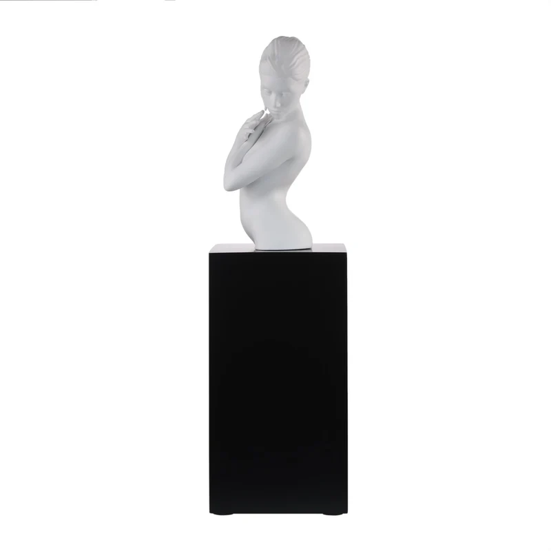 Goebel Artis Orbis Lana Frey Figur 'Fire in the belly II' 2023