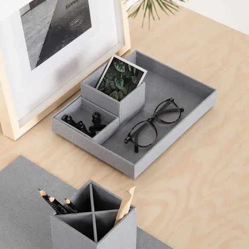 BIGSO BOX OF SWEDEN LENA Schreibtisch Organizer für Stifte, Büroklammern, Haftnotizen usw. – Sortierkasten mit 4 Fächern – Ordnungssystem aus Faserplatte und Papier in Leinenoptik – hellgrau