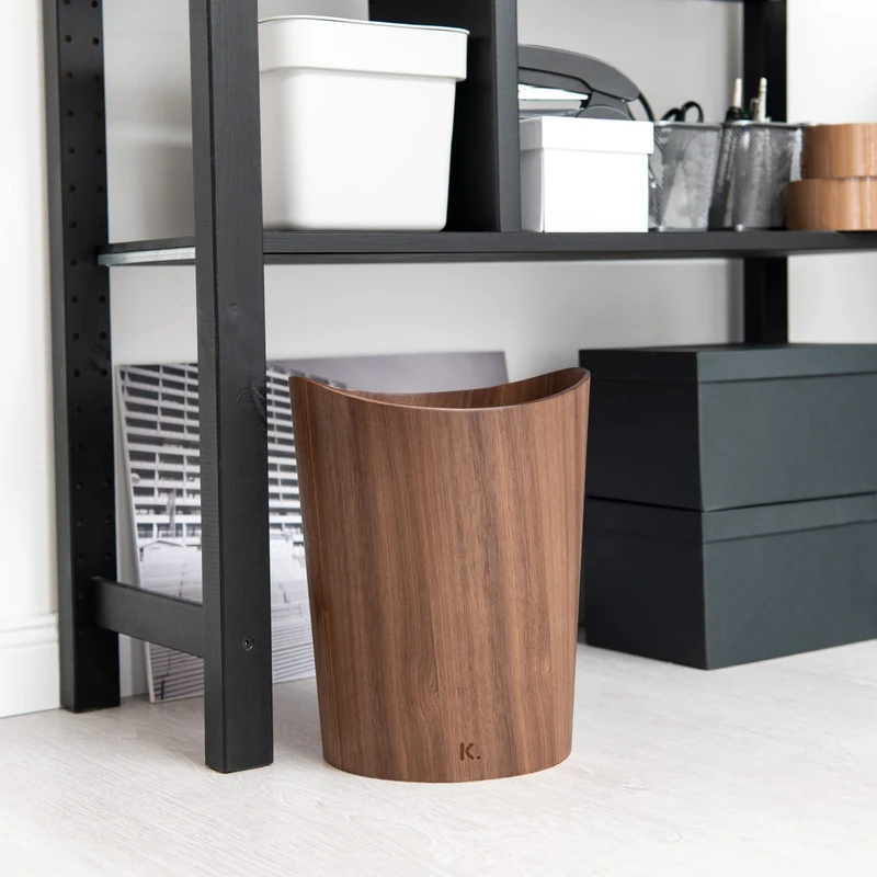 Kazai. Echtholz Papierkorb Börje | Holz Mülleimer für Büro, Kinderzimmer, Schlafzimmer u.m. | 9 Liter | Walnuss
