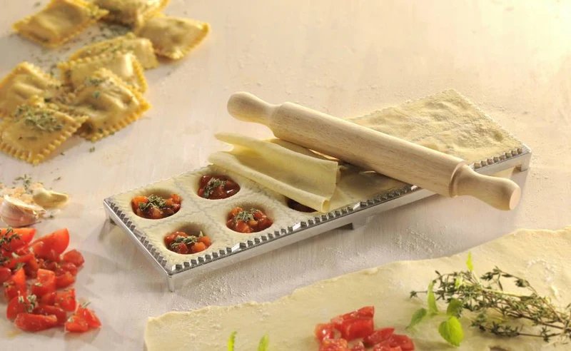 Ravioli-/Maultaschenbrett