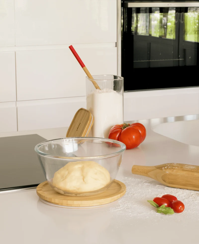 pebbly - Runde Glasschüssel mit Bambusdeckel -1600 ml