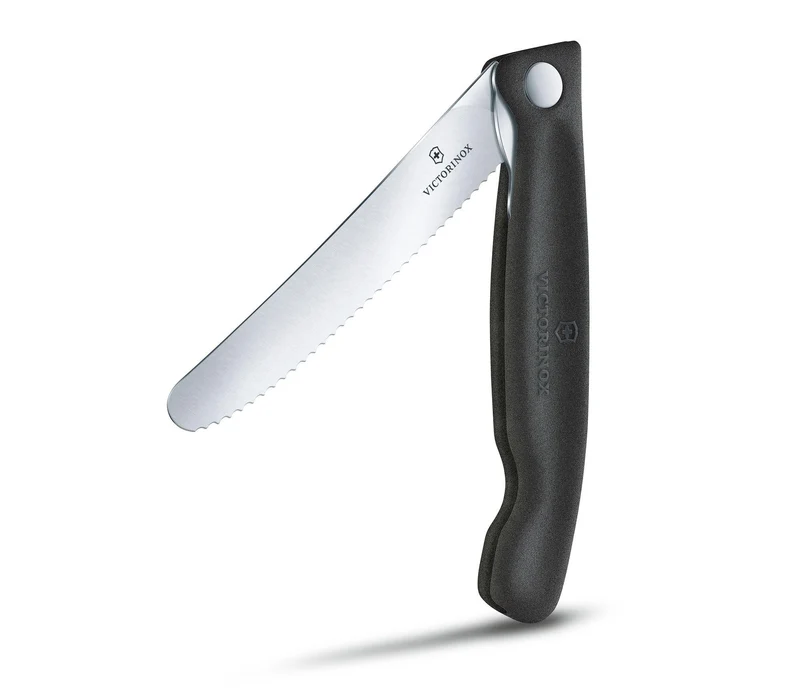 Victorinox - 'Swiss Classic Faltbares Gemüsemesser, Wellenschliff, schwarz'