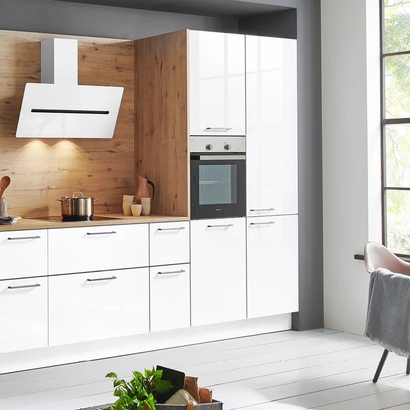 Nolte Lux Küchenzeile modern in Weiß – Küchenstudio FREY
