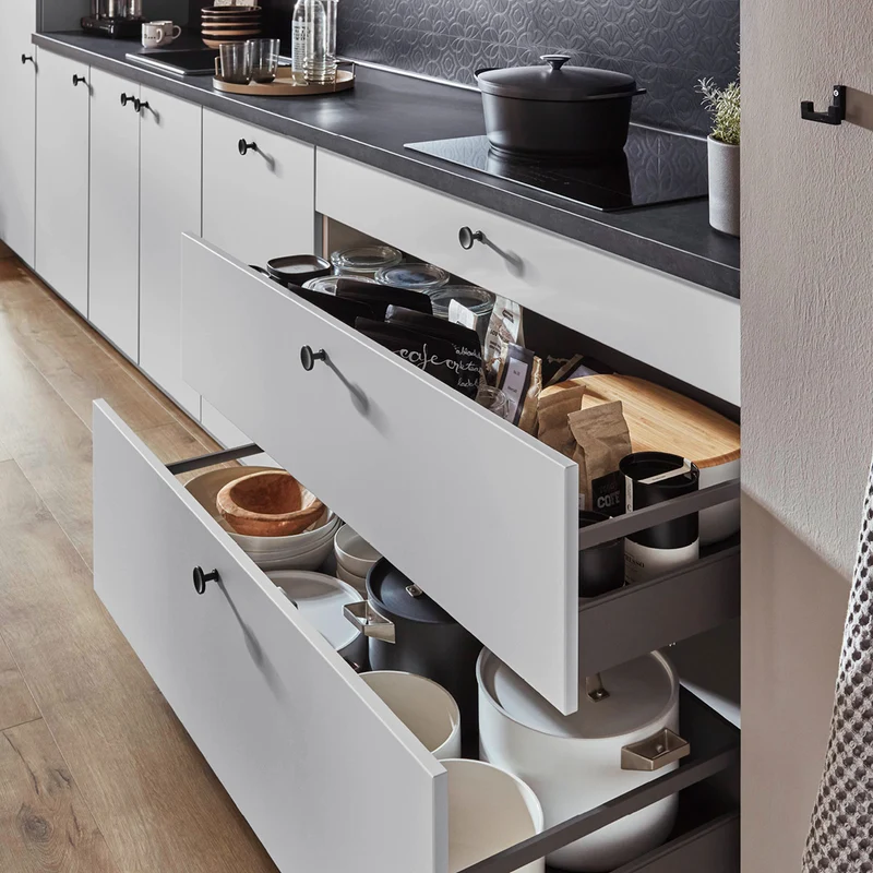 Nobilia Küchenzeile modern in Seidengrau – Küchenstudio FREY