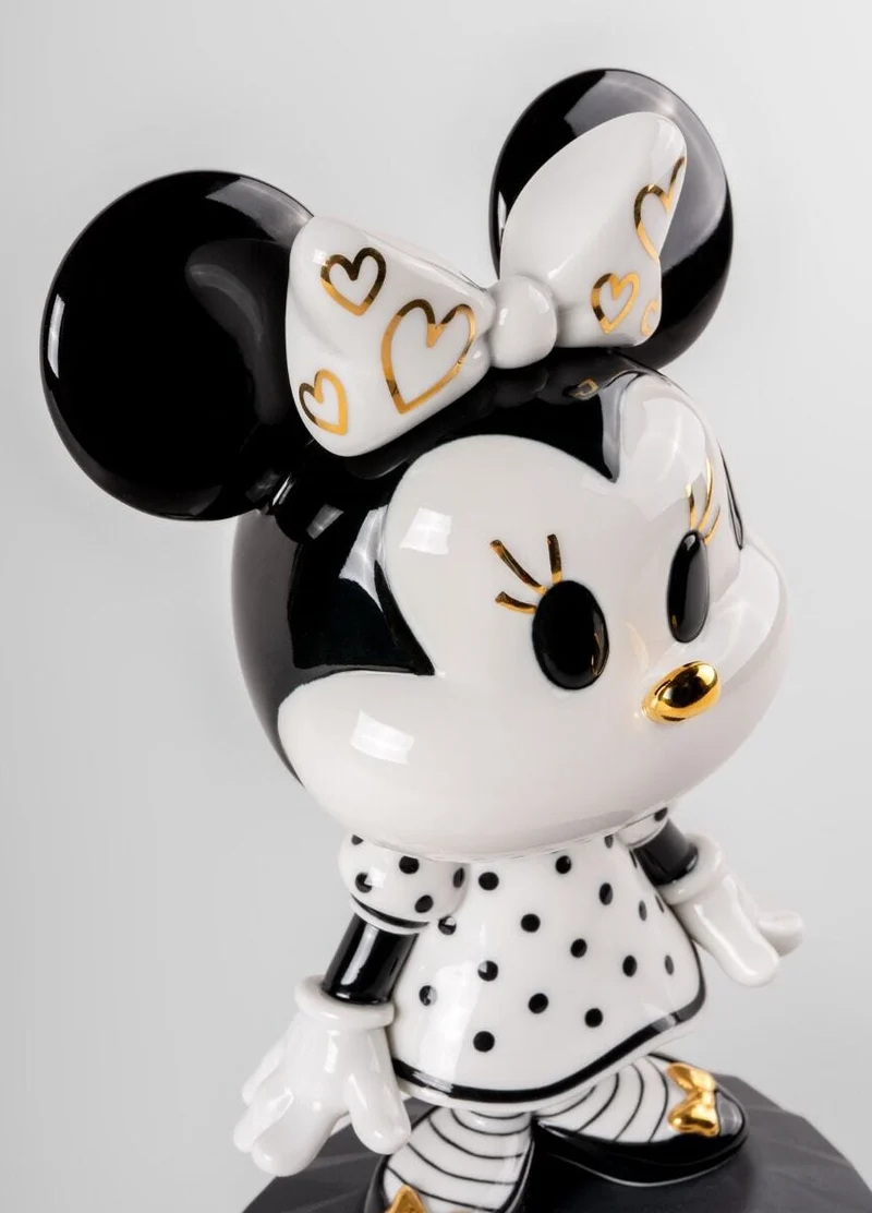 LLADRO® - Minnie in black and white Sculpture 31cm 01009707