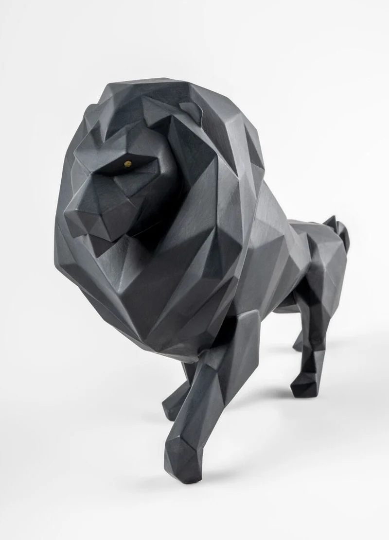 LLADRO® Löwen-Skulptur. Mattschwarz, 25x48cm 01009746