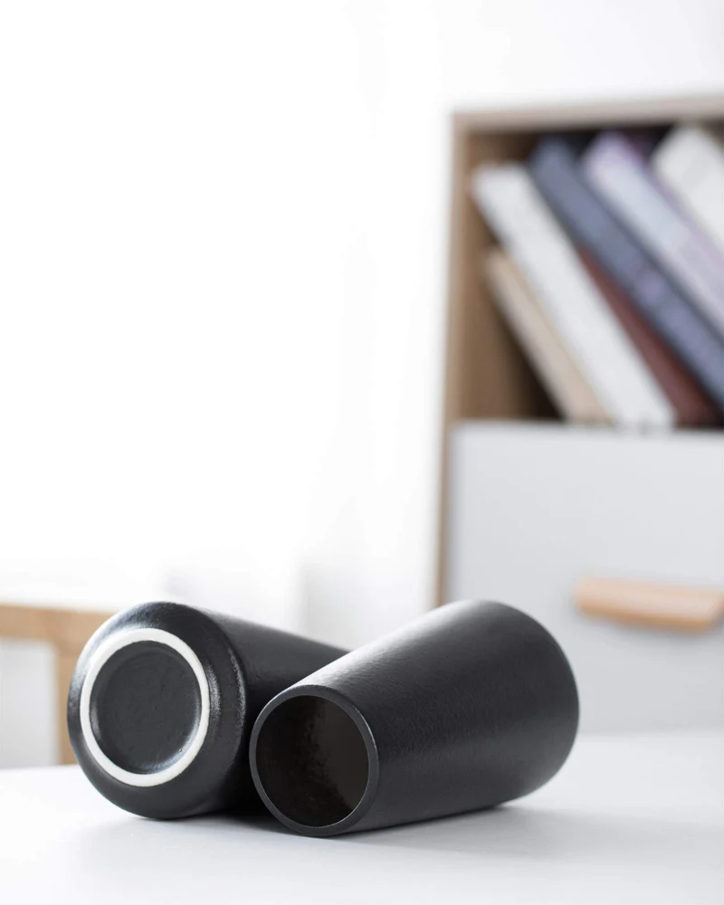 Keramikvase – Minimalistischer Boho Blumenvase(Schwarz, klein)