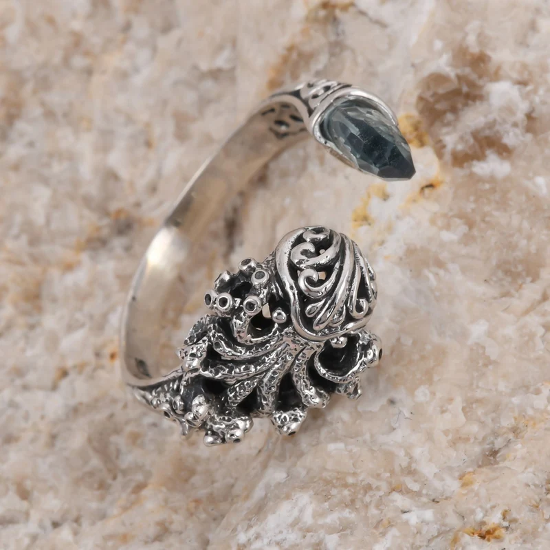 Royal Bali - Himmelblauer Topas Ring, 925 Silber ca. 3,00 ct
