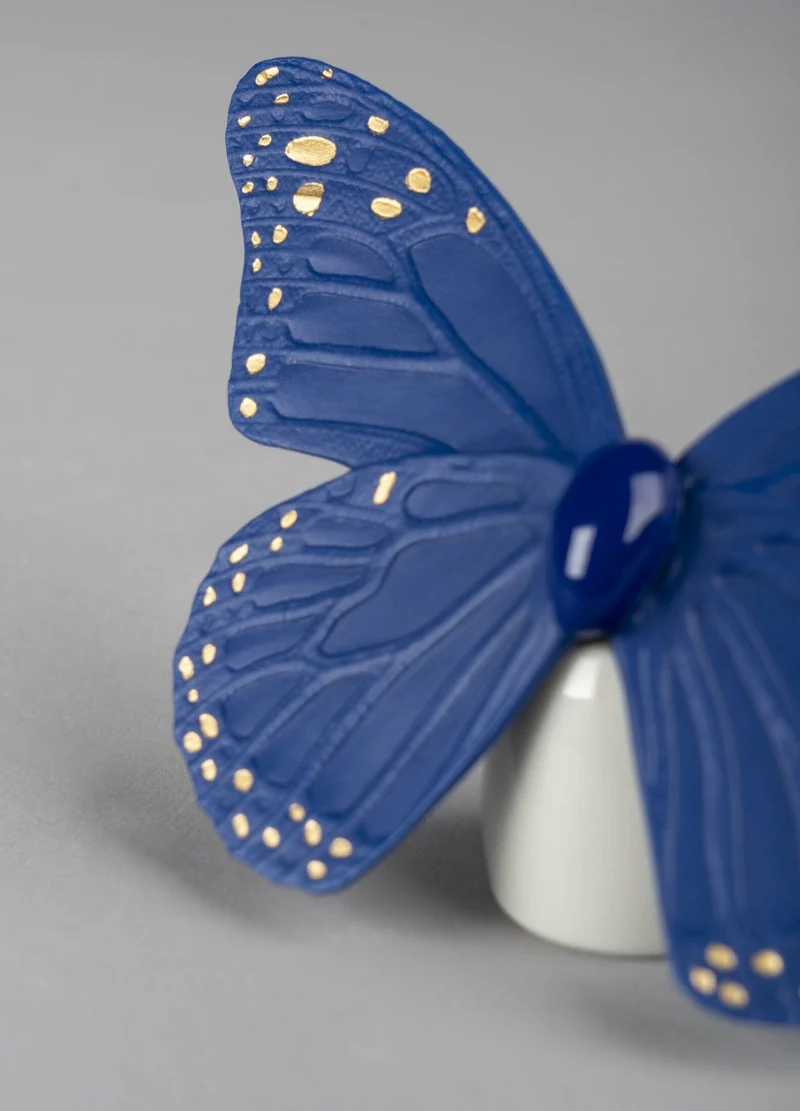 LLADRO® Figur Tiere »Schmetterlingsfigur. Goldglanz & blau - 9x14cm« 01009452