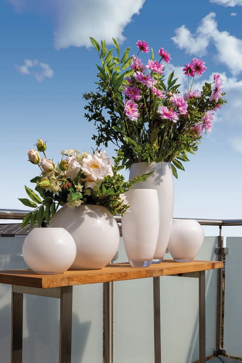 MOON - Glas Vase, Opalglas weiss 16cm, Fink