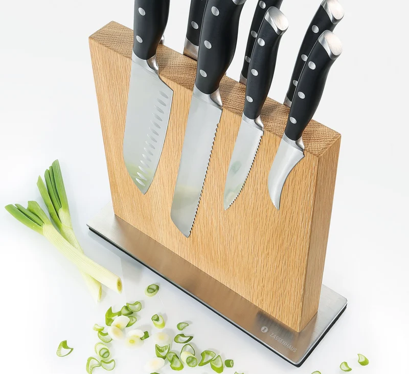 Zassenhaus 'Magnet-Messerblock, Eiche 28 x 9 x 25,5 cm'