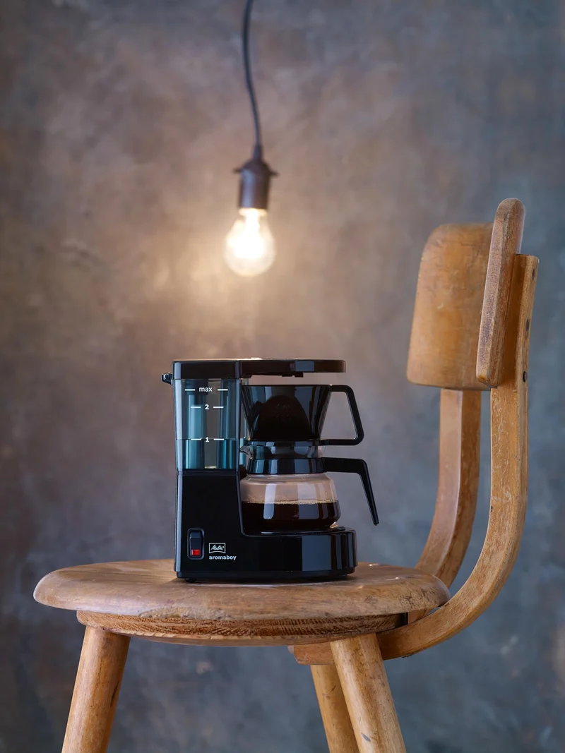 Melitta Aromaboy – kleine Filterkaffeemaschine mit Glaskanne, für bis zu 2 Tassen Kaffee, in Schwarz