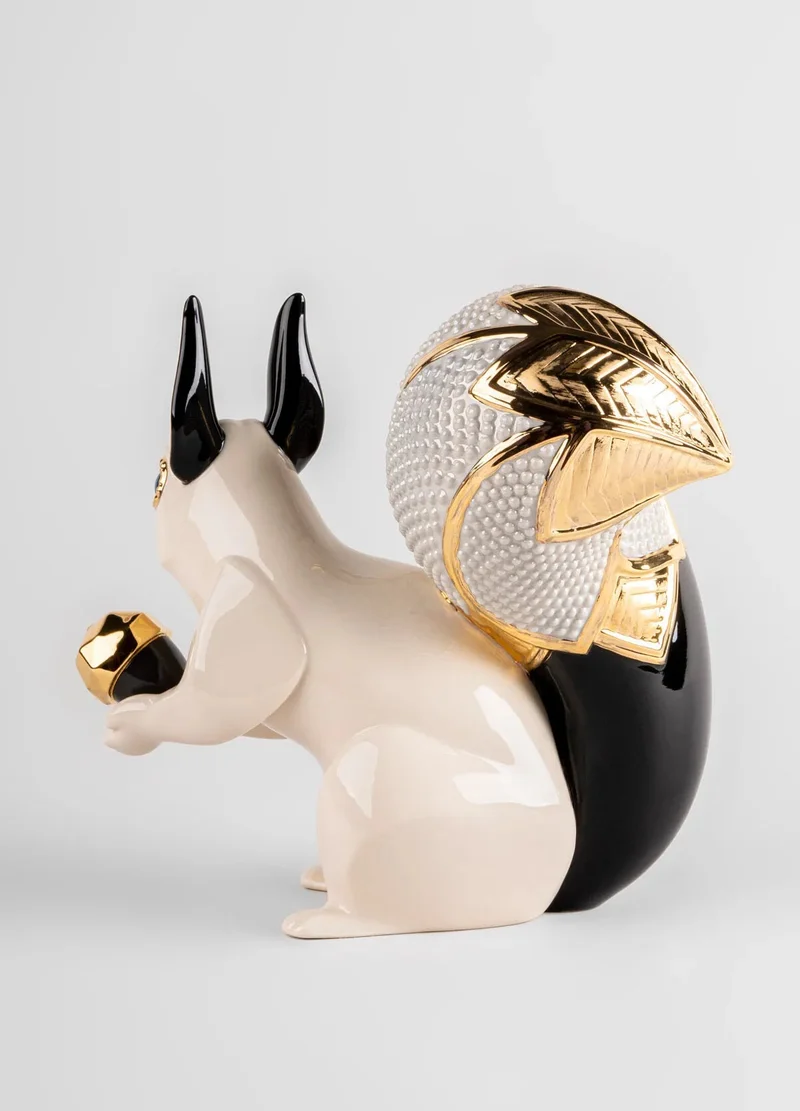 LLADRO® Figur 'Squirrel jewel Sculpture - Eichhörnchen 22 cm' 01009726 2023