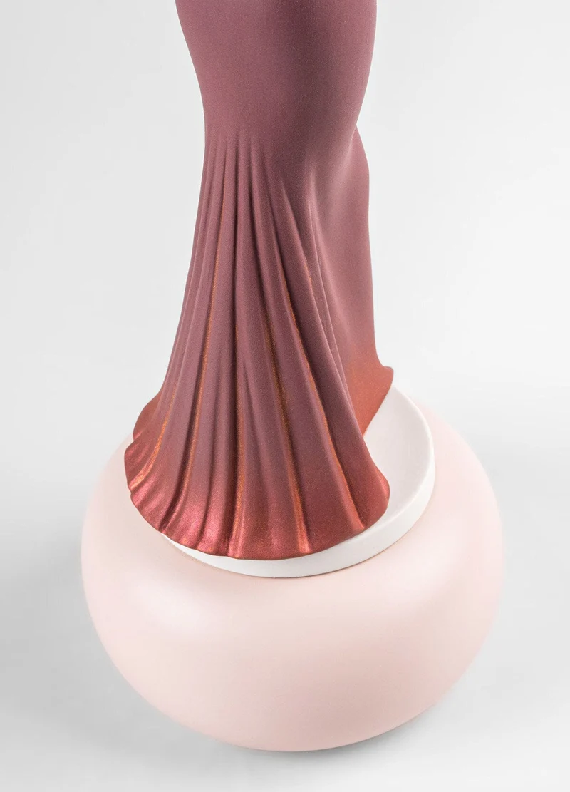 LLADRO® Figur Haute Allure Timeless style 38x14x14cm 01009698 2023 limitiert