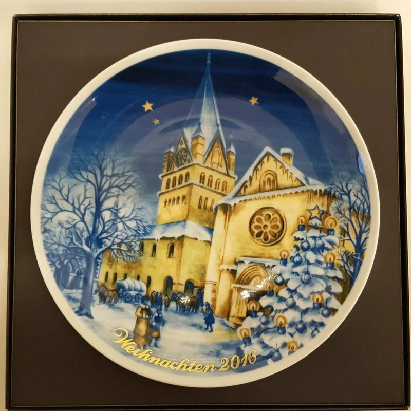 Tettau - Weihnachtsteller 'Jahresteller 2016 - St.-Patrokli-Dom in Soest - 19 cm Coup'