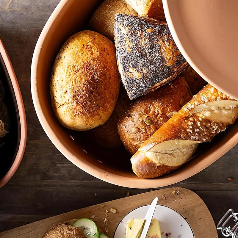 Römertopf Brottopf MAXI Terrakotta – 6,5 L Aufbewahrungsbehälter aus atmungsaktivem Naturton – Brotbox oval mit Deckel – luftdurchlässig & spülmaschinengeeignet