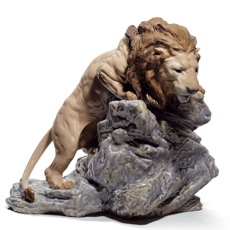 LLADRO® Figur »Lauernder Löwe« 01008656
