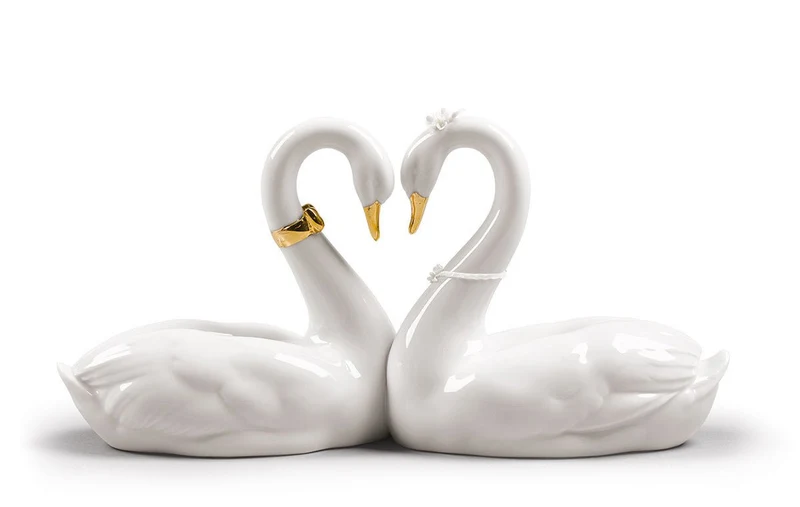 LLADRO® Figuren 'Schwanenpaar (Re-Deco vergoldet)' 01009304 01009304