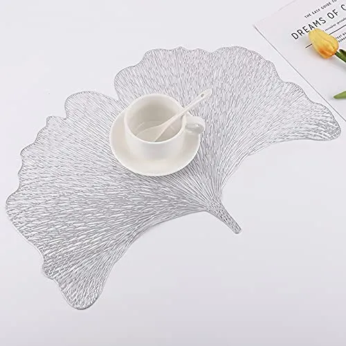4er Pack Ginkgo Biloba Dekorative Tischsets PVC Tischsets Hohl Tisch Tischsets Hitzebeständig rutschfeste Tischsets Blatt Tischset für die Wohnküche (Silber)