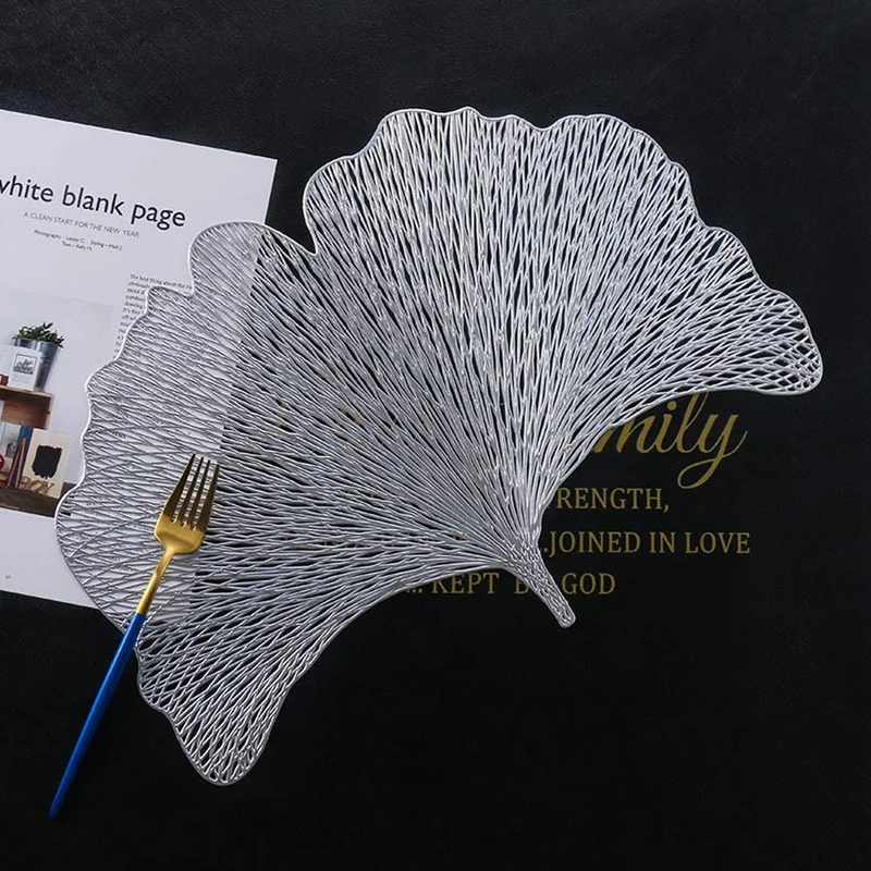 4er Pack Ginkgo Biloba Dekorative Tischsets PVC Tischsets Hohl Tisch Tischsets Hitzebeständig rutschfeste Tischsets Blatt Tischset für die Wohnküche (Silber)