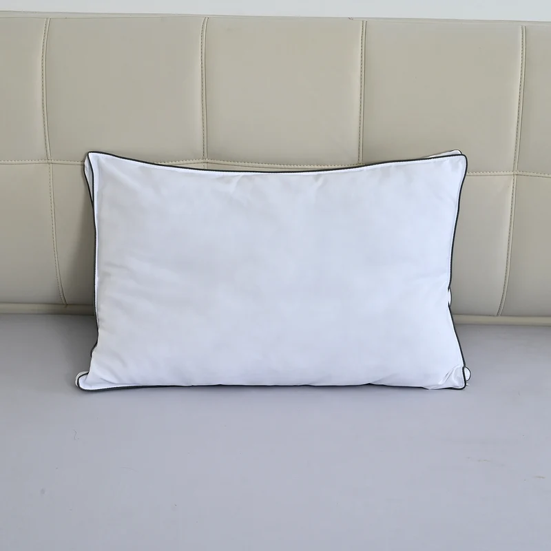 LIVMORE Soft-Komfort Kissenbezug mit weicher Kunstdaunen-Füllung, 250 gm2, 50x75cm