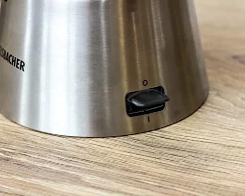 Rommelsbacher Espresso Kocher EKO 366/E, elektrisch, hochwertige Edelstahlkanne, Filtereinsatz für 3 oder 6 Tassen, verdecktes Heizelement, 360° Zentralsockel, automatische Abschaltung, 365 W
