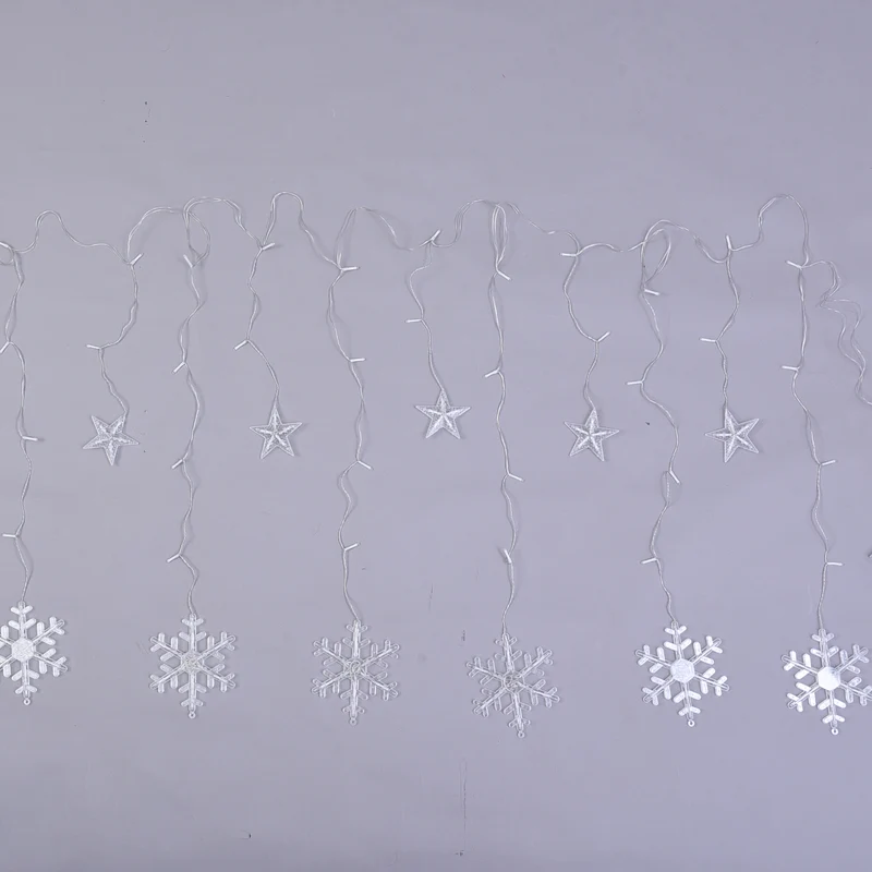 126 LED Vorhang warmweiße Lichterkette - Schneeflocken, 3xAA (nicht inkl.), Größe 350x85 cm